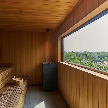 - Swan - Seaside Garden Apartament